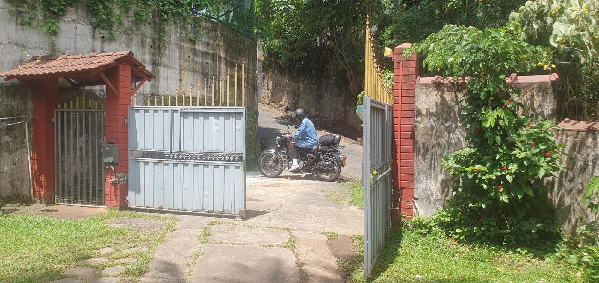No 06 Veediya Bandara Lane Bahirawakanda Kandy Dış mekan fotoğraf