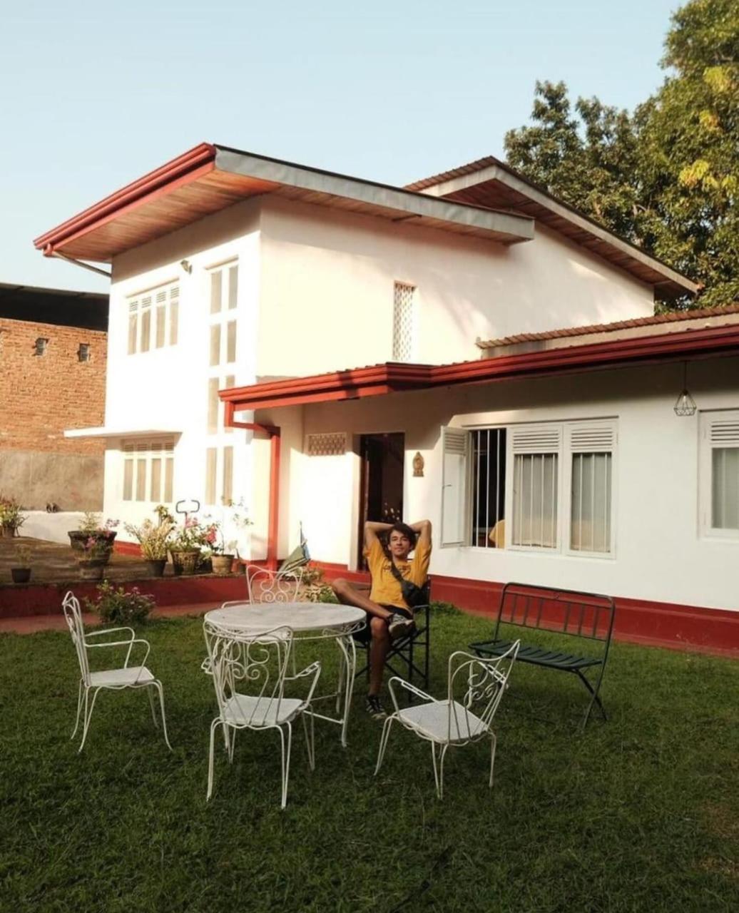 No 06 Veediya Bandara Lane Bahirawakanda Kandy Dış mekan fotoğraf
